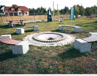 Miejsce integracji i lokalnej aktywności  w miejscowości Dzbenin w gminie Rzekuń